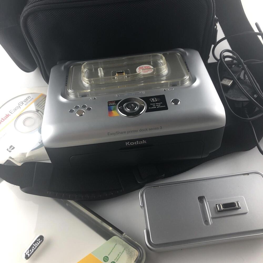 Kodak EasyShare Printer Dock Series 3 with Accessories Plus Bag No Camera